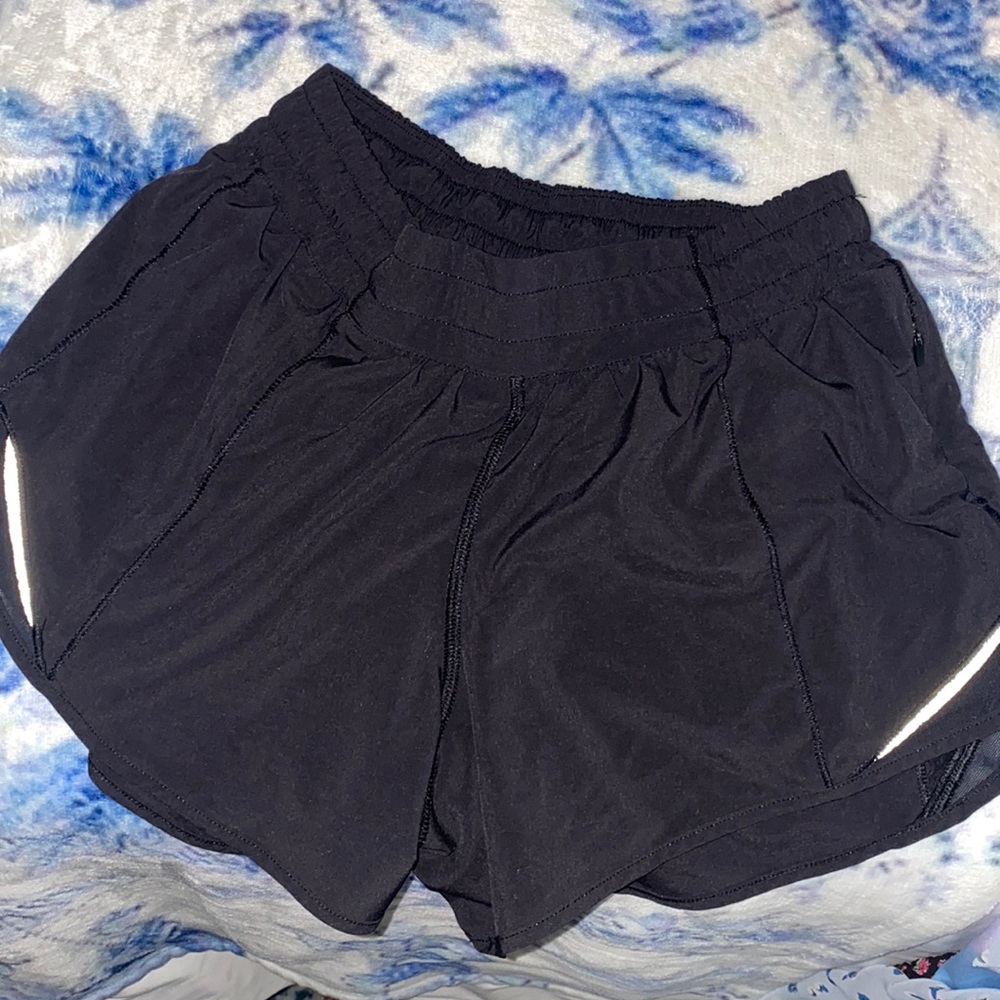 Lulu lemon hotty hot size 4 TALL